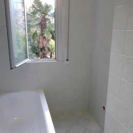 Vicino Iclas Apartment