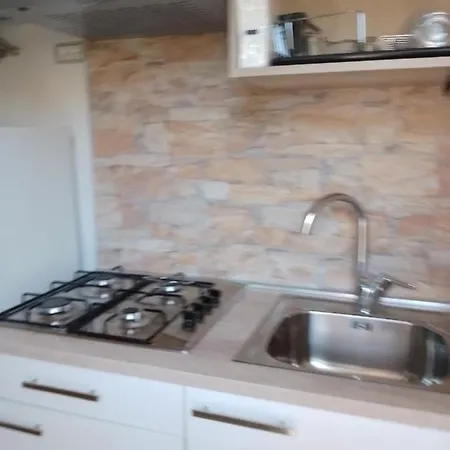 Vicino Iclas Apartment *